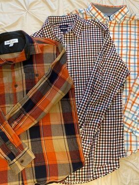 *Men’s Bundle* 3 Button Down Dress Shirts